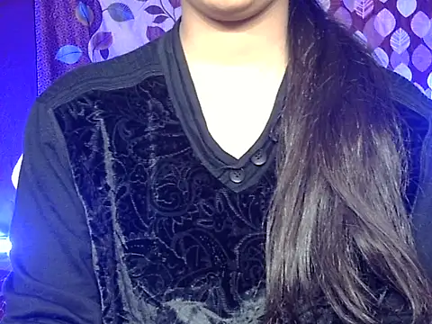 cute Dirty Diva online show from February 19, 3:36 am