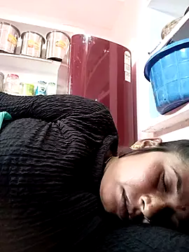 Rakhi cut online show from March 2, 8:32 am