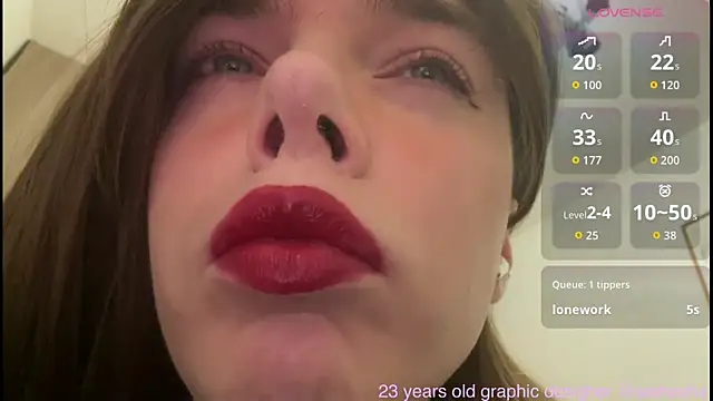 Snapshot of tasty_stranger_aishe chatting on June 10, 8:54 pm tasty stranger aishe online show from June 10, 8:54 pm