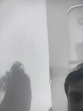 hydhunk26 online show from April 8, 6:31 pm