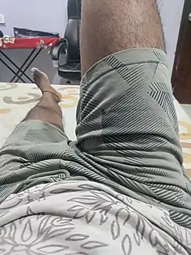 hydhunk26 online show from April 5, 5:03 am