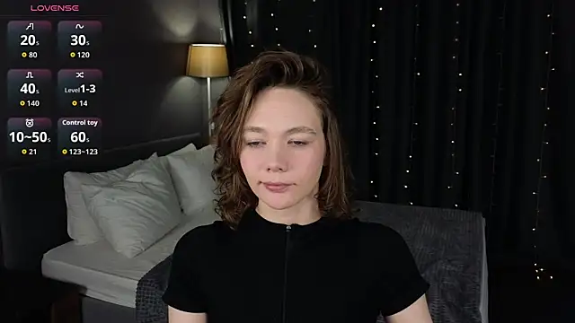Snapshot of NovaEva_ chatting on May 19, 12:04 am NovaEva online show from May 19, 12:04 am