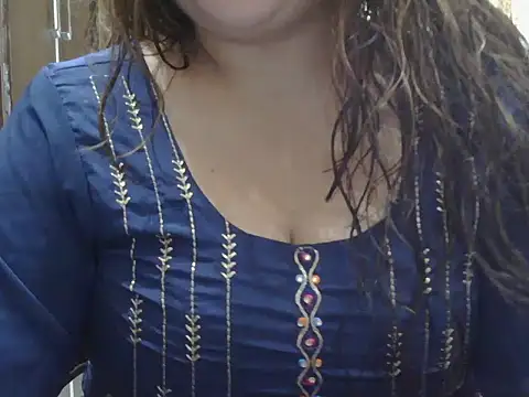 navdeepkour online show from April 8, 4:58 am