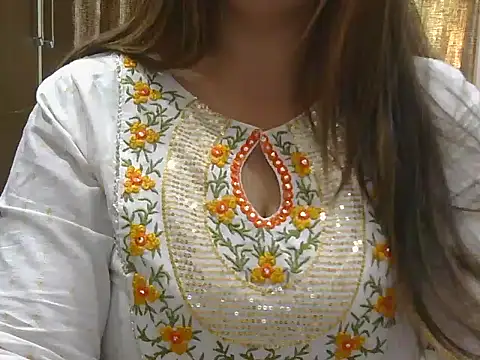 navdeepkour online show from April 19, 4:35 am