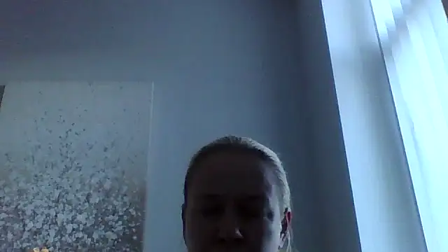 jennyblondeuk online show from March 14, 5:19 pm