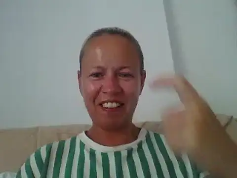 Snapshot of jennyblondeuk chatting on June 3, 5:06 pm jennyblondeuk online show from June 3, 5:06 pm