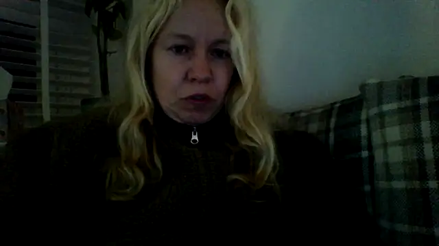 jennyblondeuk online show from February 22, 9:27 pm