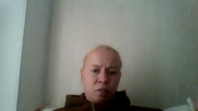 jennyblondeuk online show from April 14, 2:55 pm