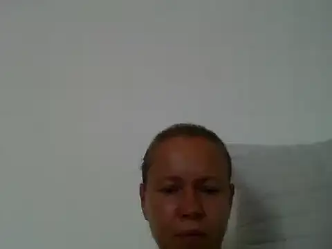 Snapshot of jennyblondeuk chatting on July 9, 2:05 pm jennyblondeuk online show from July 9, 2:05 pm