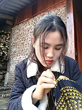 Snapshot of Money_moneylove chatting on February 7, 2:08 am Money moneylove online show from February 7, 2:08 am