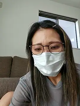 tomatocjin124 online show from April 28, 2:49 am