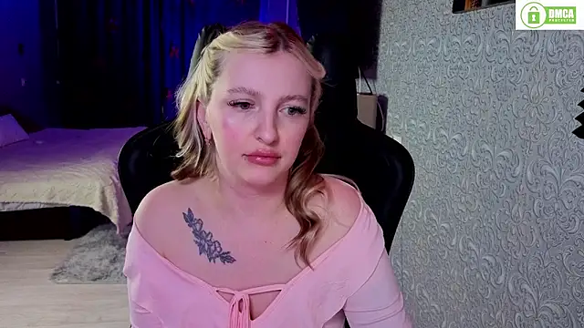 Snapshot of Eva_Vibe_ chatting on February 5, 4:58 pm Eva Vibe online show from February 5, 4:58 pm