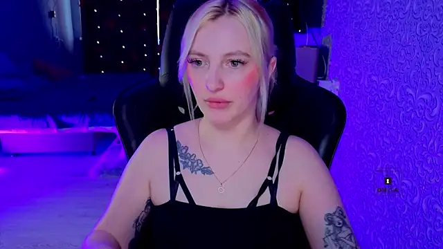 Eva Vibe  online show from March 30, 5:53 am