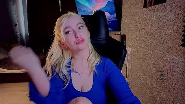 Eva Vibe  online show from May 14, 11:40 am