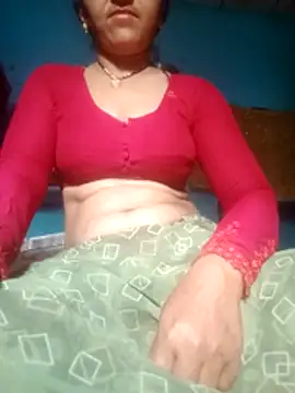 CUTE Ishpa online show from April 3, 11:05 am