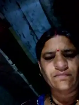 CUTE Ishpa online show from January 16, 8:35 pm