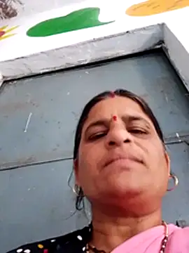 CUTE Ishpa online show from January 13, 7:23 am