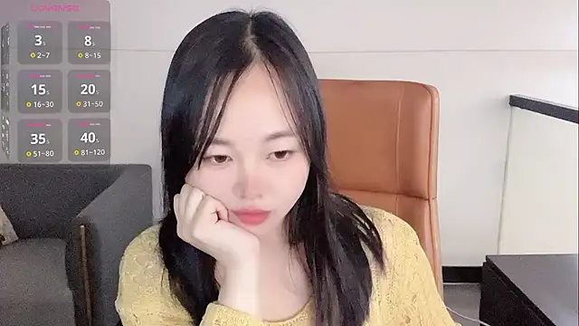 Yuer-77 online show from February 25, 2:17 pm