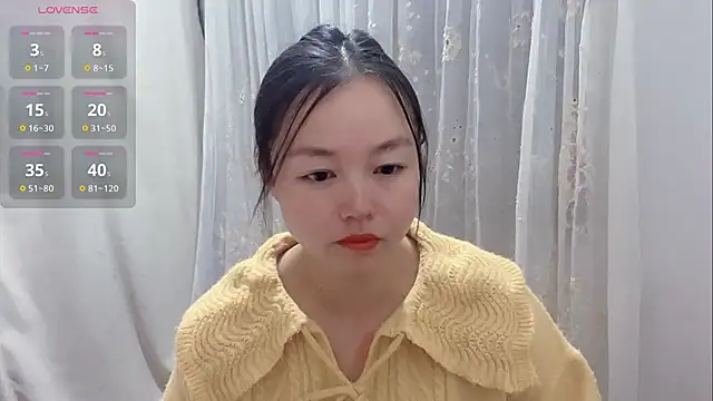 Yuer-77 online show from January 12, 11:39 am