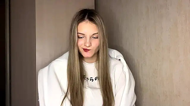 EmllyLighty online show from January 7, 8:08 am