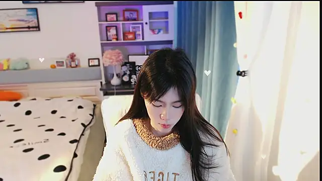 Snapshot of Coke-1996 chatting on February 20, 9:33 am Coke-1996 online show from February 20, 9:33 am