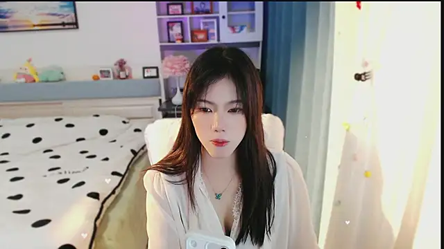 Snapshot of Coke-1996 chatting on February 24, 8:15 am Coke-1996 online show from February 24, 8:15 am