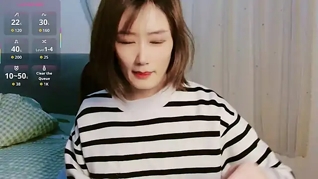 Snapshot of lucynan chatting on February 1, 11:30 am lucynan online show from February 1, 11:30 am