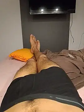 Snapshot of henrinnvv25 chatting on January 15, 7:45 am henrinnvv25 online show from January 15, 7:45 am