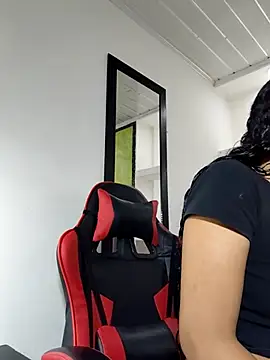 ashley-17 online show from February 12, 3:50 am