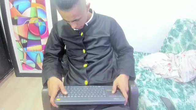 sex alucard online show from December 22, 1:44 pm