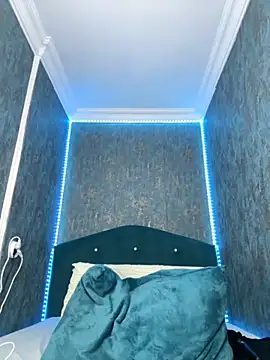 RedAssHottie online show from October 23, 2:54 am