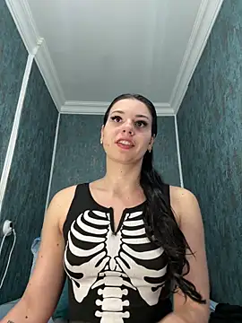 RedAssHottie online show from April 6, 3:13 am