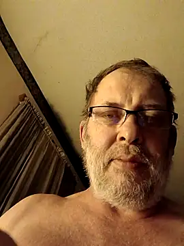 Snapshot of FragrantToe529 chatting on March 1, 5:18 am FragrantToe529 online show from March 1, 5:18 am