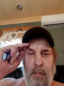FragrantToe529 online show from March 22, 6:31 pm