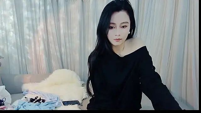 HCOCO online show from April 10, 1:40 pm