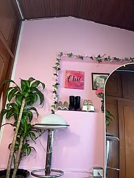  zoe bakerr online show from March 30, 5:14 pm