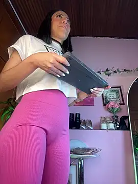  zoe bakerr online show from March 18, 3:57 pm