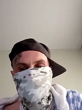 Snapshot of ViciouzzD chatting on March 3, 10:39 pm ViciouzzD online show from March 3, 10:39 pm