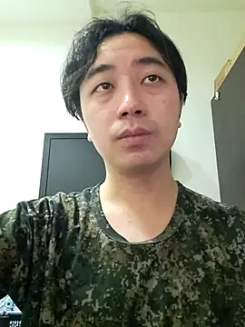 Snapshot of AJIJI1010 chatting on March 31, 10:45 pm AJIJI1010 online show from March 31, 10:45 pm