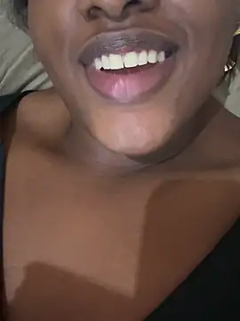 Snapshot of amorasecy chatting on February 10, 12:48 pm amorasecy online show from February 10, 12:48 pm