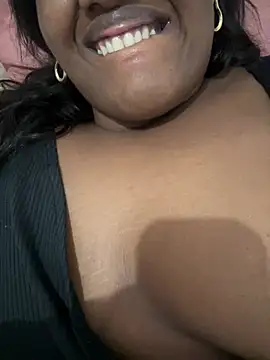 amorasecy online show from April 8, 2:46 am