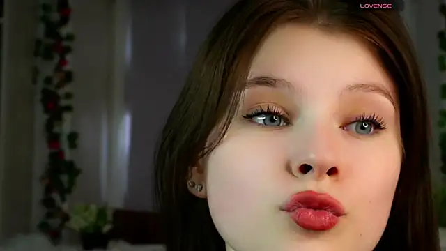 QuinnHeileman online show from April 2, 11:17 am