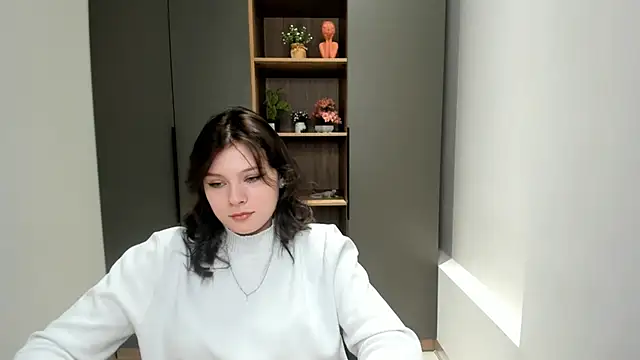 QuinnHeileman online show from December 21, 6:48 am