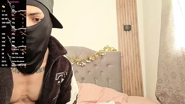 cute emmma online show from May 18, 11:26 am