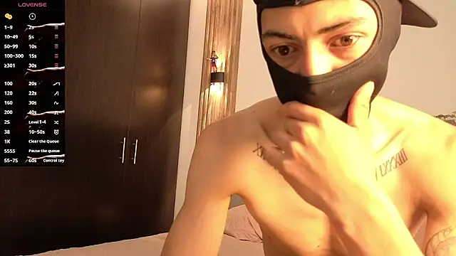 cute emmma online show from May 3, 11:37 am