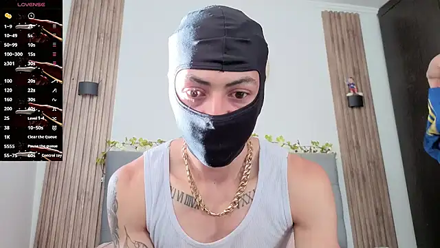 cute emmma online show from May 28, 11:49 am