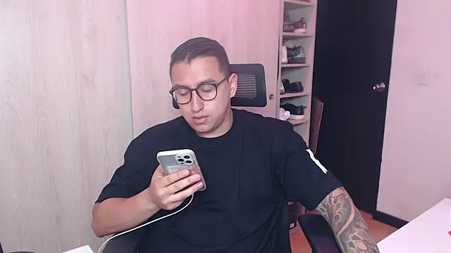 DanteVesper online show from April 9, 1:29 am