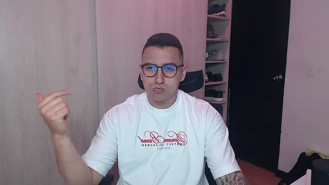 DanteVesper online show from March 25, 2:23 am