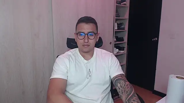 DanteVesper online show from April 3, 2:40 am