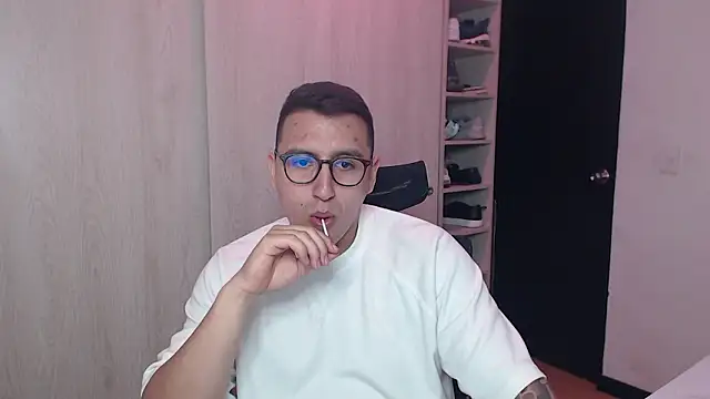 DanteVesper online show from March 19, 4:01 am